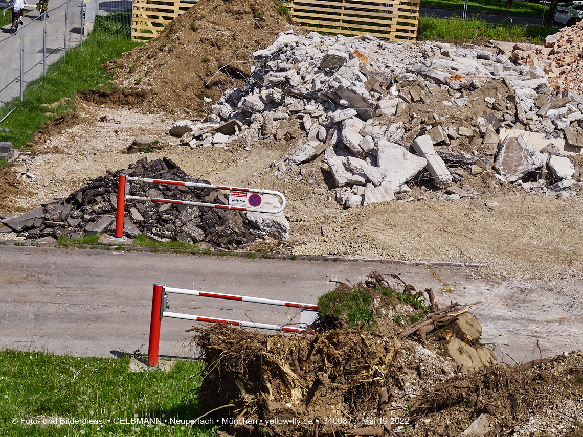 19.05.2022 - Baustelle am Haus für Kinder in Neuperlach
